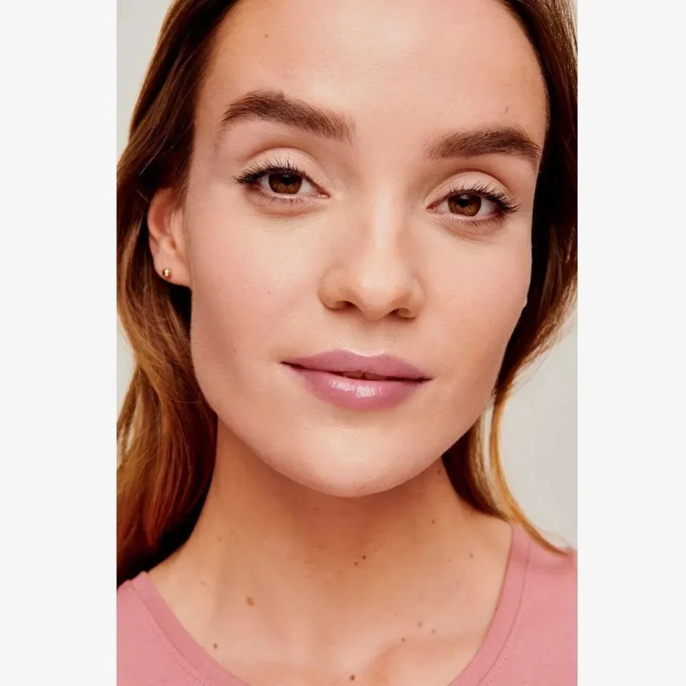 jane iredale HydroPure Hyaluronic Lip Gloss Color Tourmaline sheer cool plum